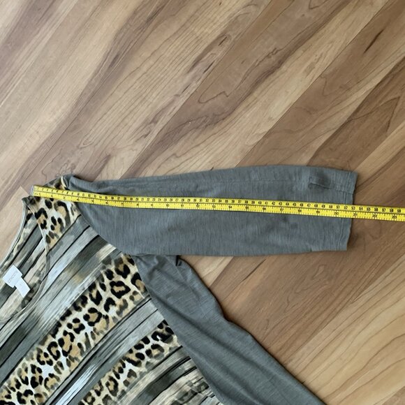 Chico's Top 1 Women's Size 8 Olive Animal Print Leopard Striped 3/4 Sleeve Boho - Picture 5 of 12